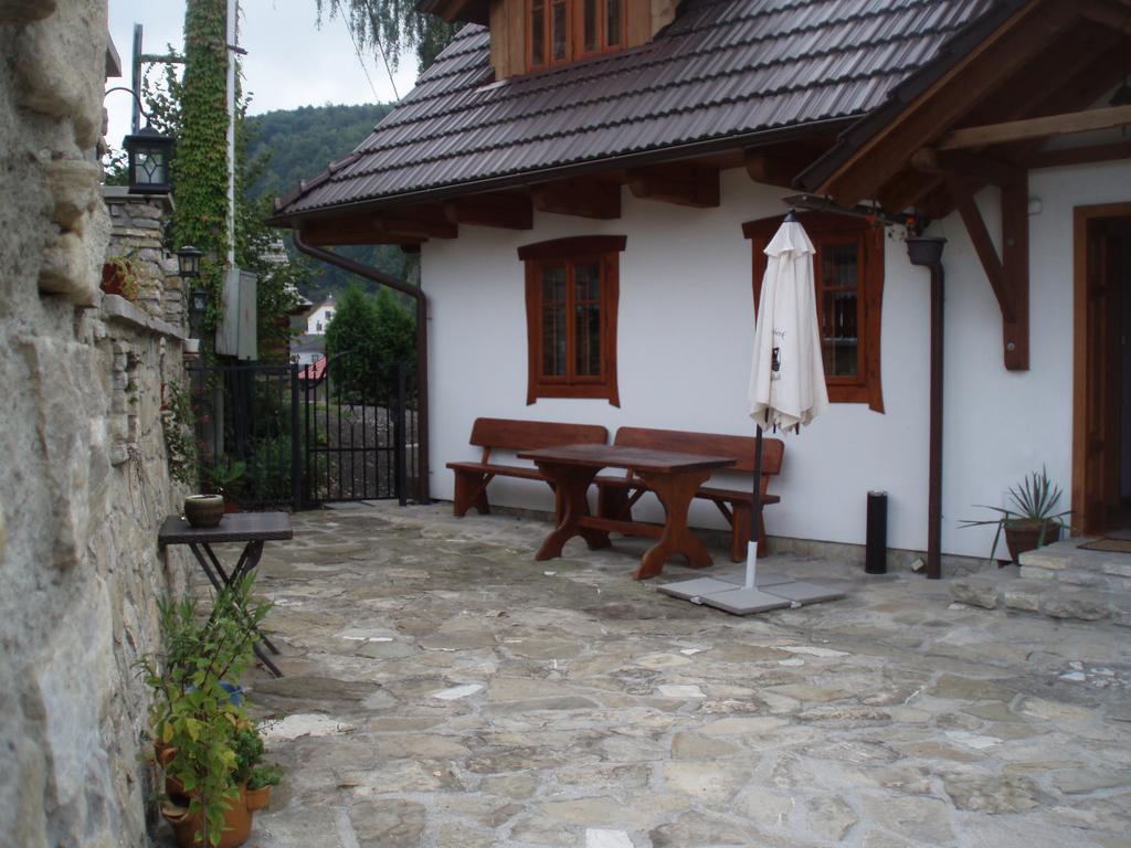 Penzion V Podhradi Štramberk Exteriör bild