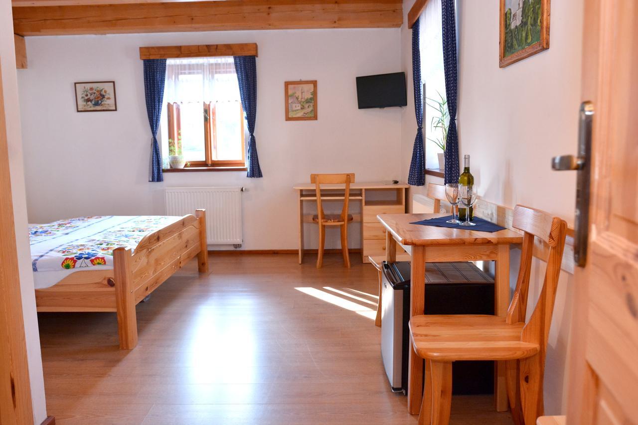 Penzion V Podhradi Štramberk Exteriör bild