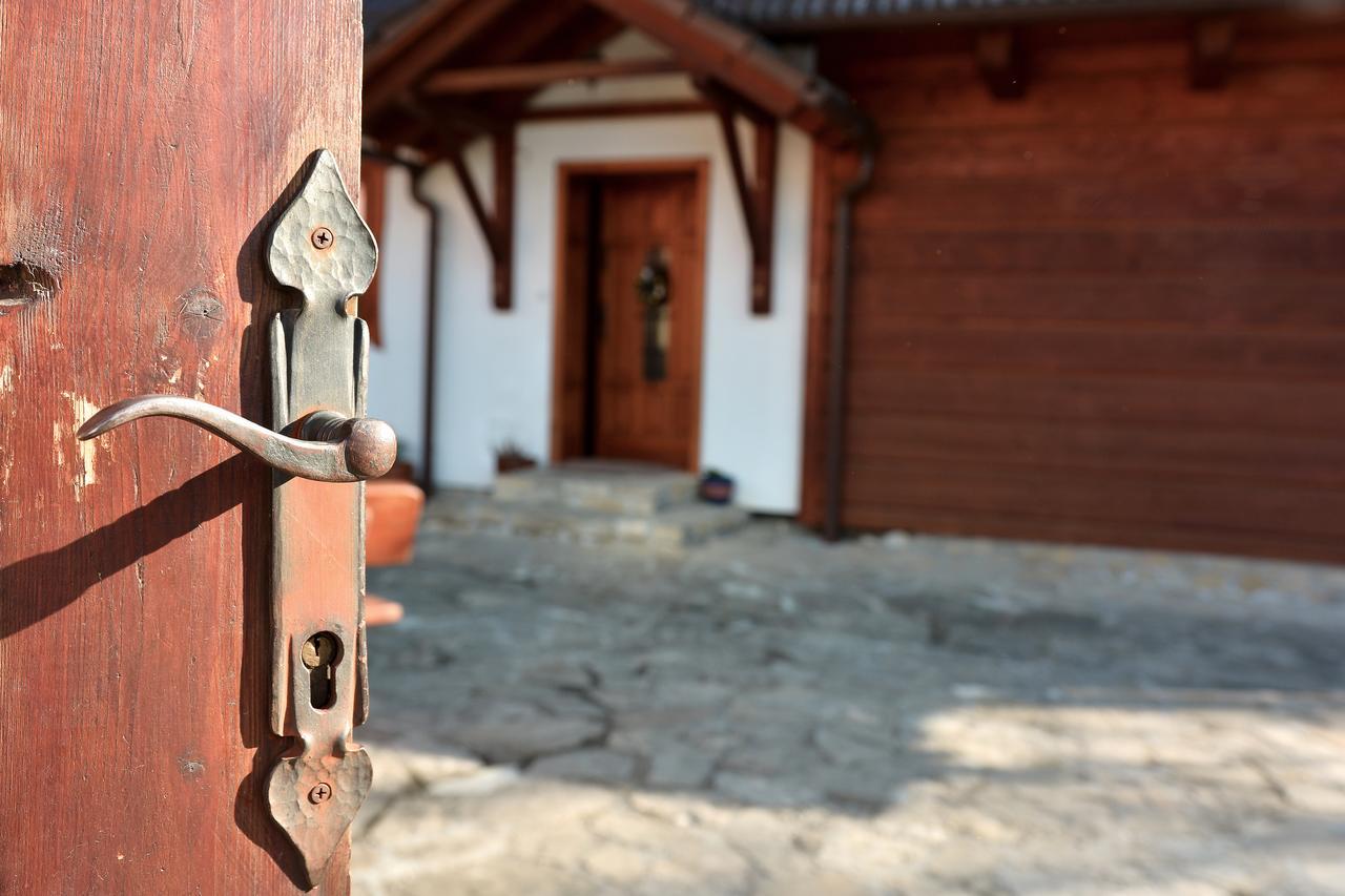 Penzion V Podhradi Štramberk Exteriör bild